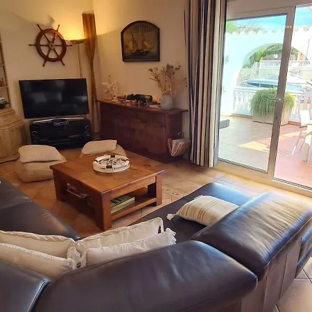 Exceptional On Grand Canal - Heated Pool Pousada Empuriabrava